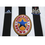 Newcastle United 1999/2000 Home Long Sleeves Retro Jersey