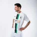 Borussia Monchengladbach 2022/23 Home Player Version Jersey