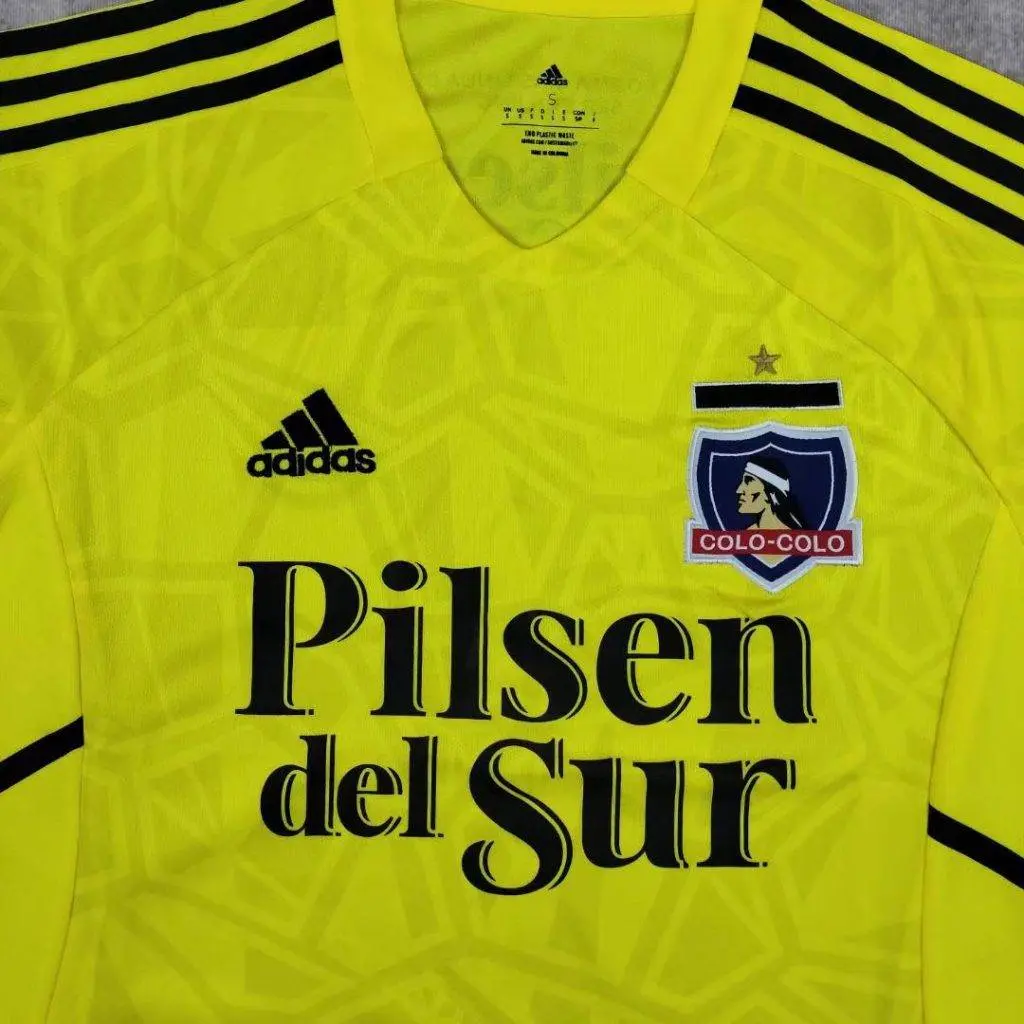 Colo Colo 2022 Goalkeeper Jersey Yellow