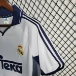 Real Madrid 2000/01 Home Retro Jersey