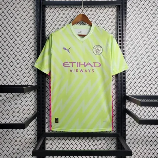 Manchester City 2023/24 Goalkeeper Jersey Yellow