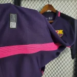 Barcelona 2016/17 Away Retro Jersey