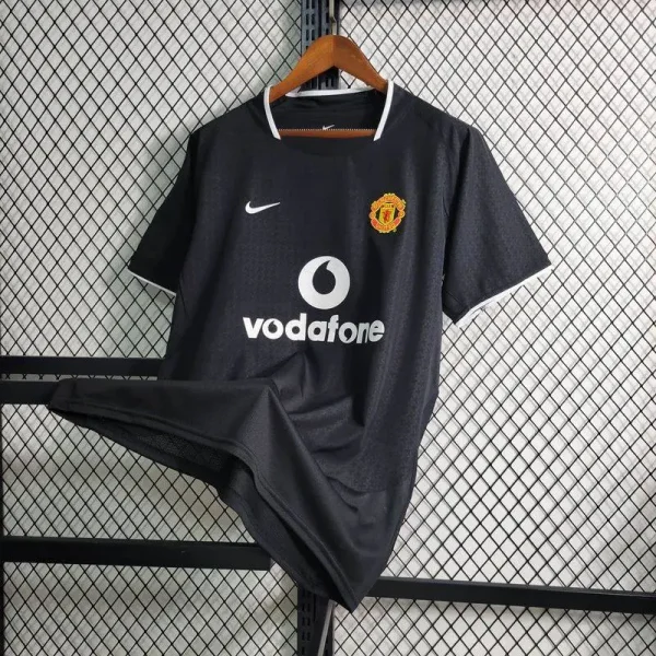 Manchester United 2003/2004 Away Retro Jersey