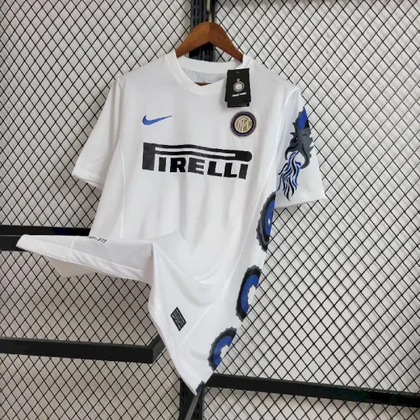 Inter Milan 2010/11 Away Retro Jersey